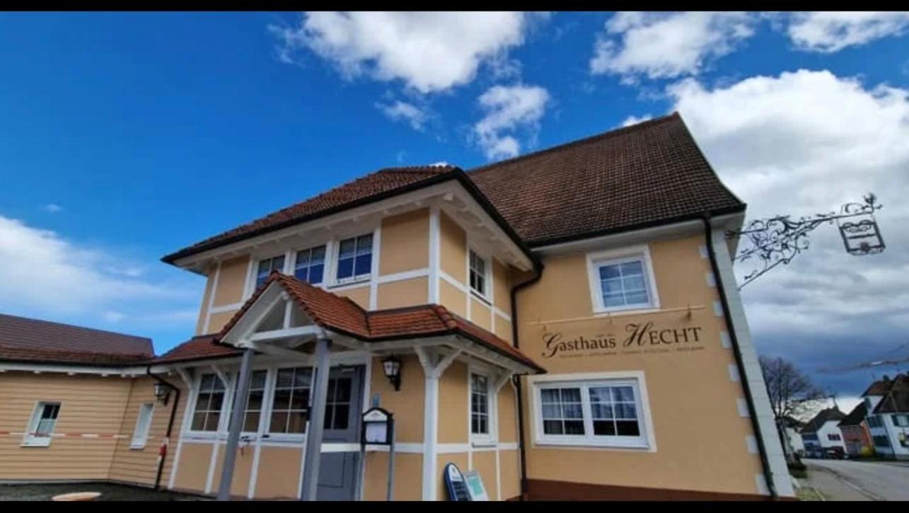 Gasthaus Hecht Orsingen-Nenzingen Exterior photo